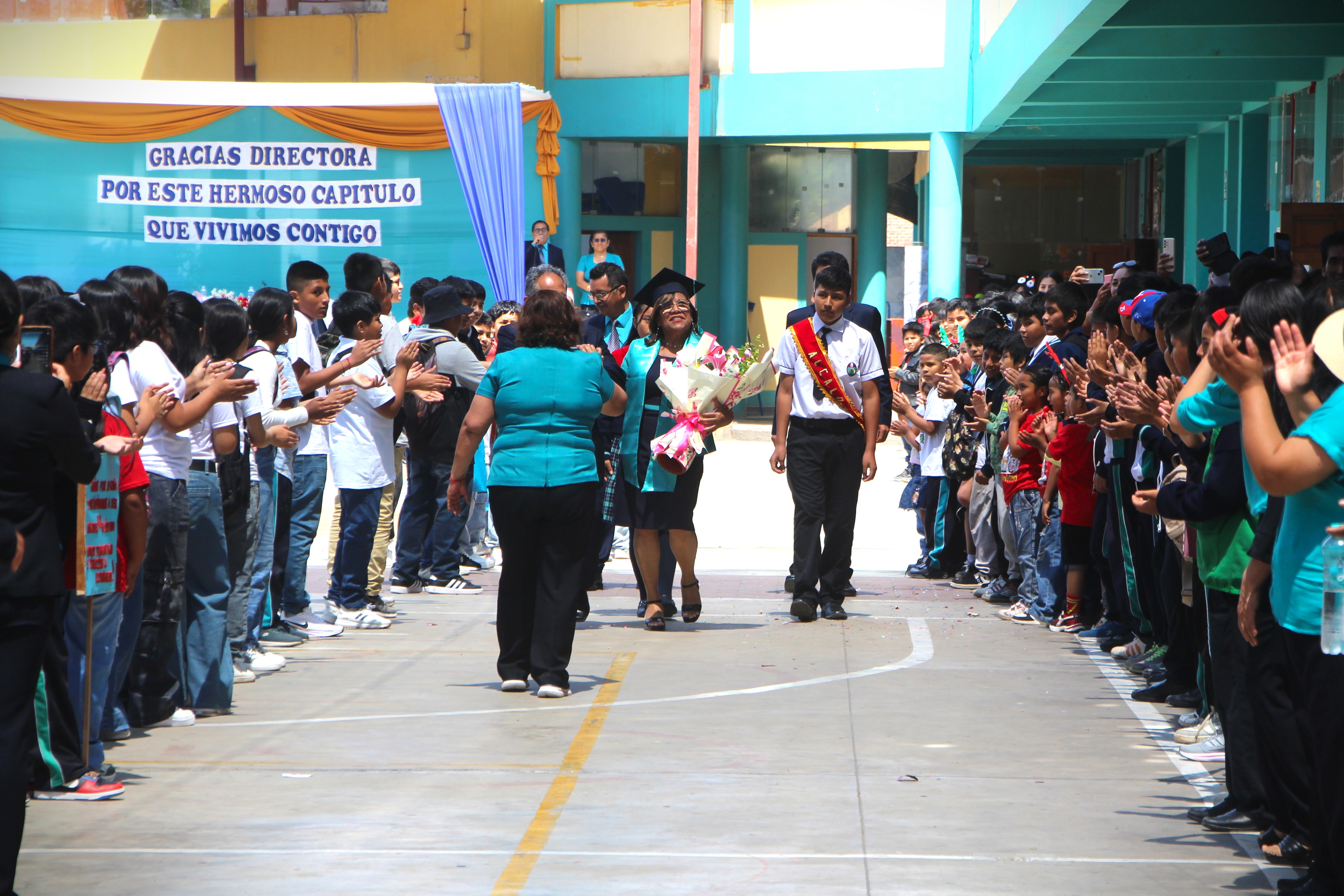 CEREMONIAS DE RECONOCIMIENTO A TRAYECTORIAS DIRECTIVAS EN INSTITUCIONES EDUCATIVAS